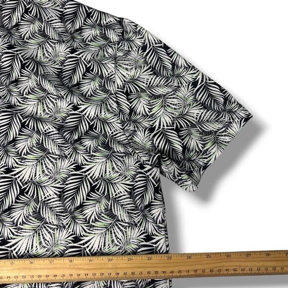 Black Clover Polo Shirt Men's XL - Picture 8 of 8